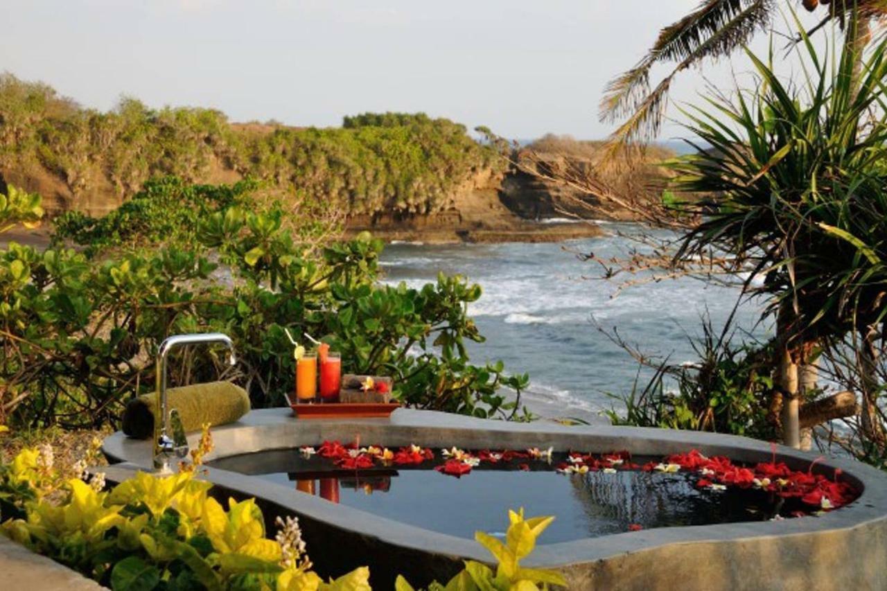 Bulung Daya Beach Villa Retreat Antasari Exteriér fotografie